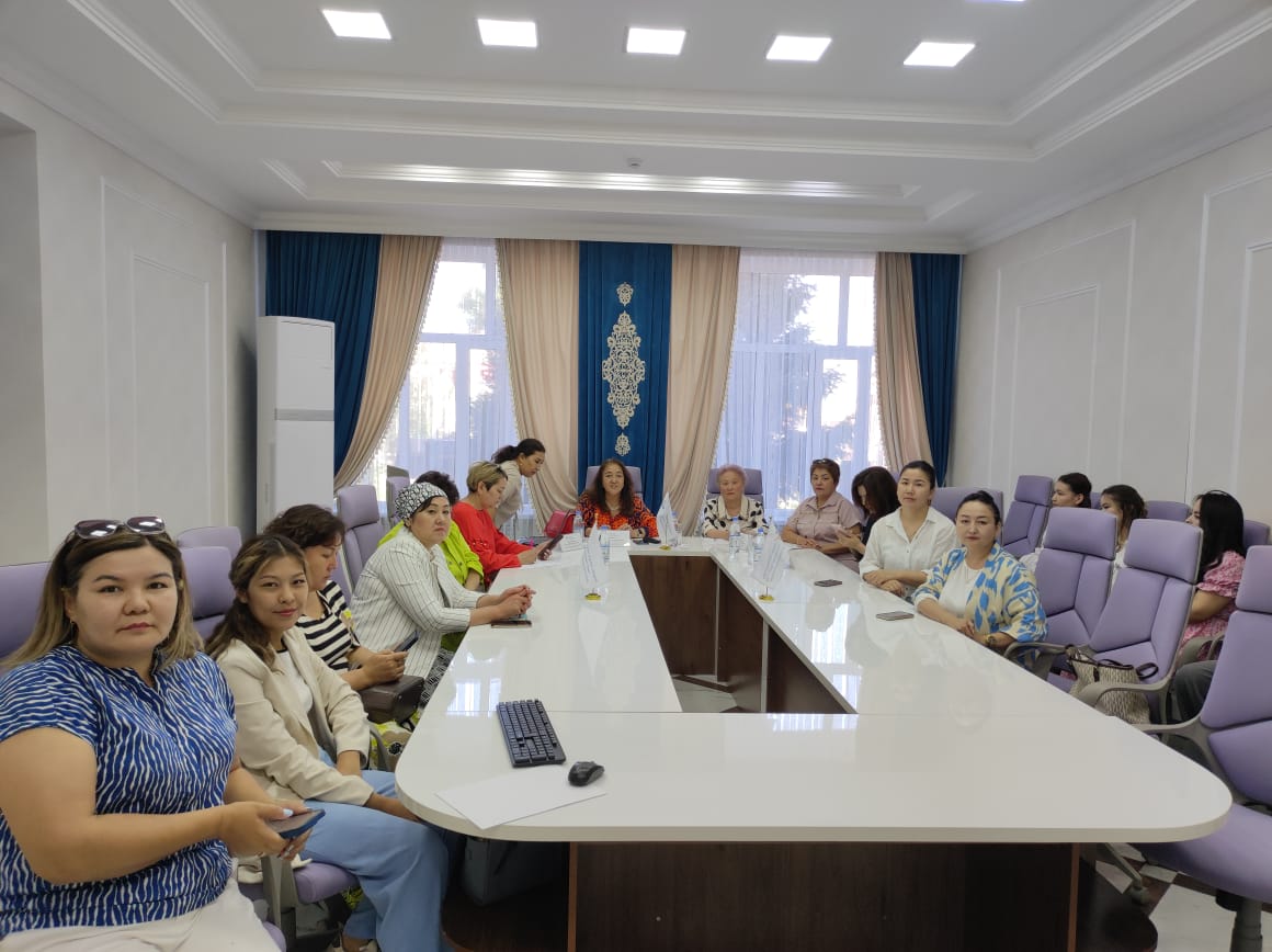 Round Table  Discussion at Taraz University of Innovation and Humanities
